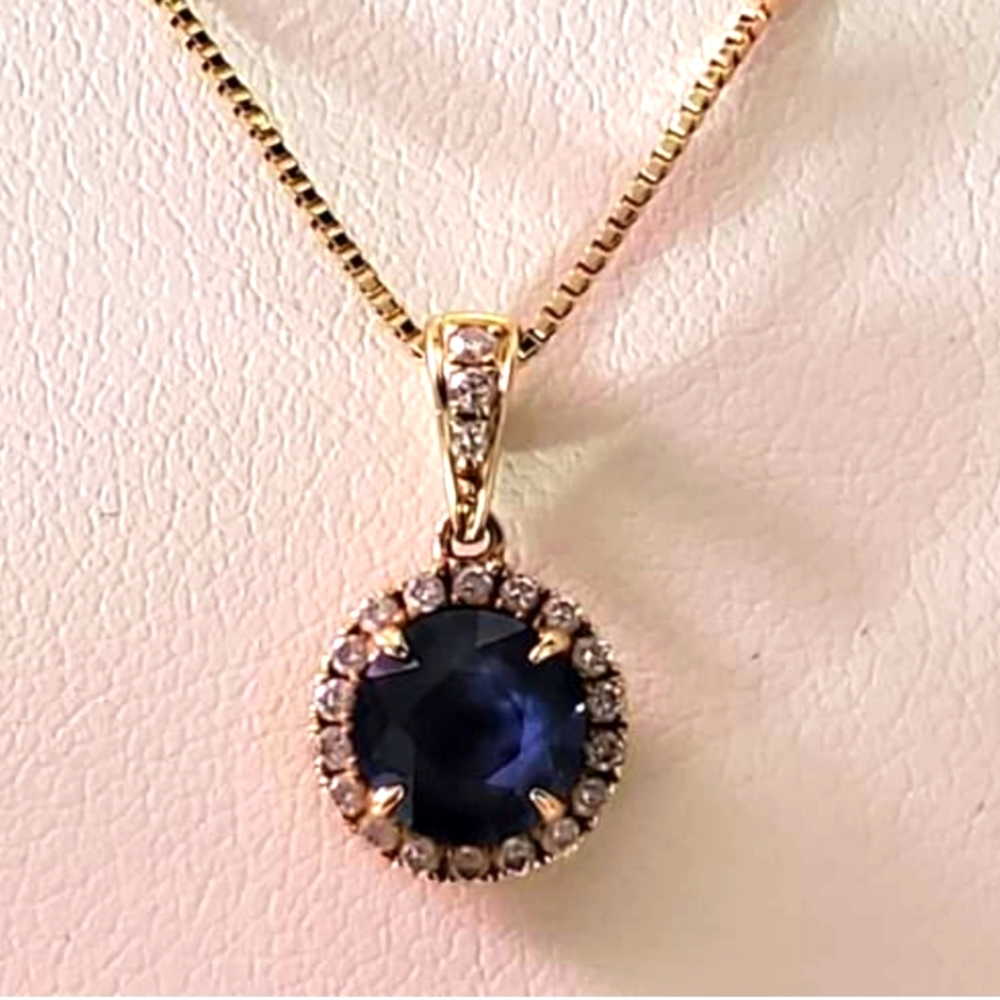 Shane Co. 14k Yellow Gold Sapphire and Diamond Halo Pendant with 14K Necklace